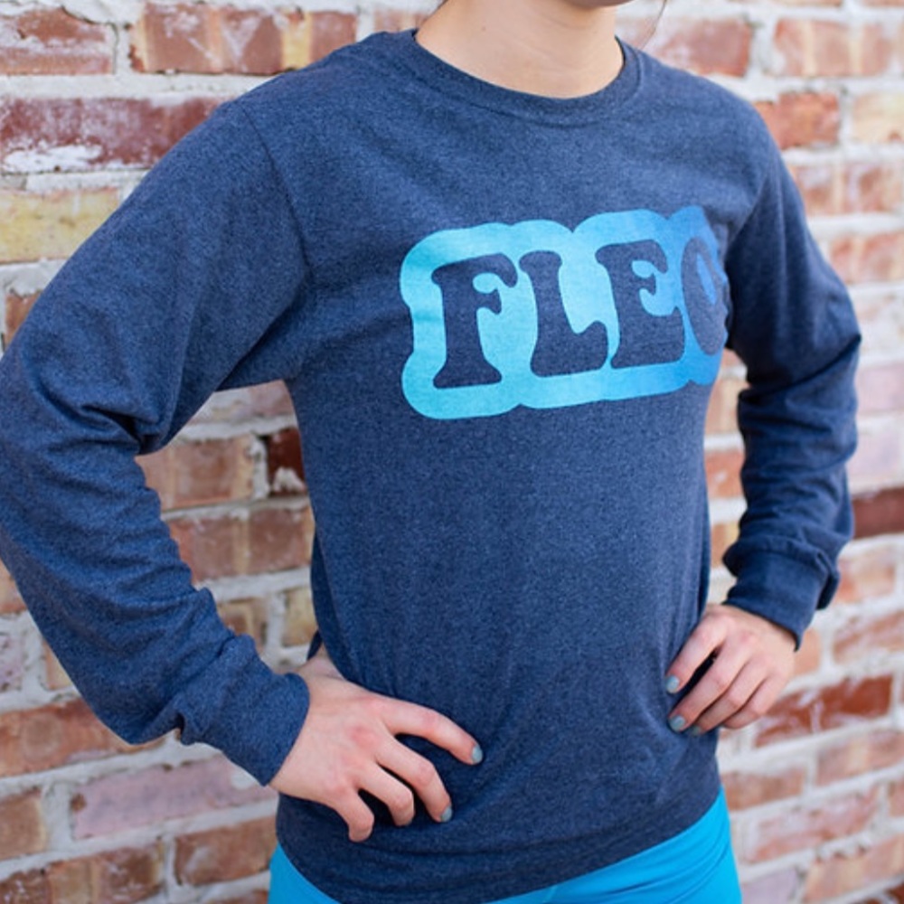 Fleo oversized long sleeve shirt size XL